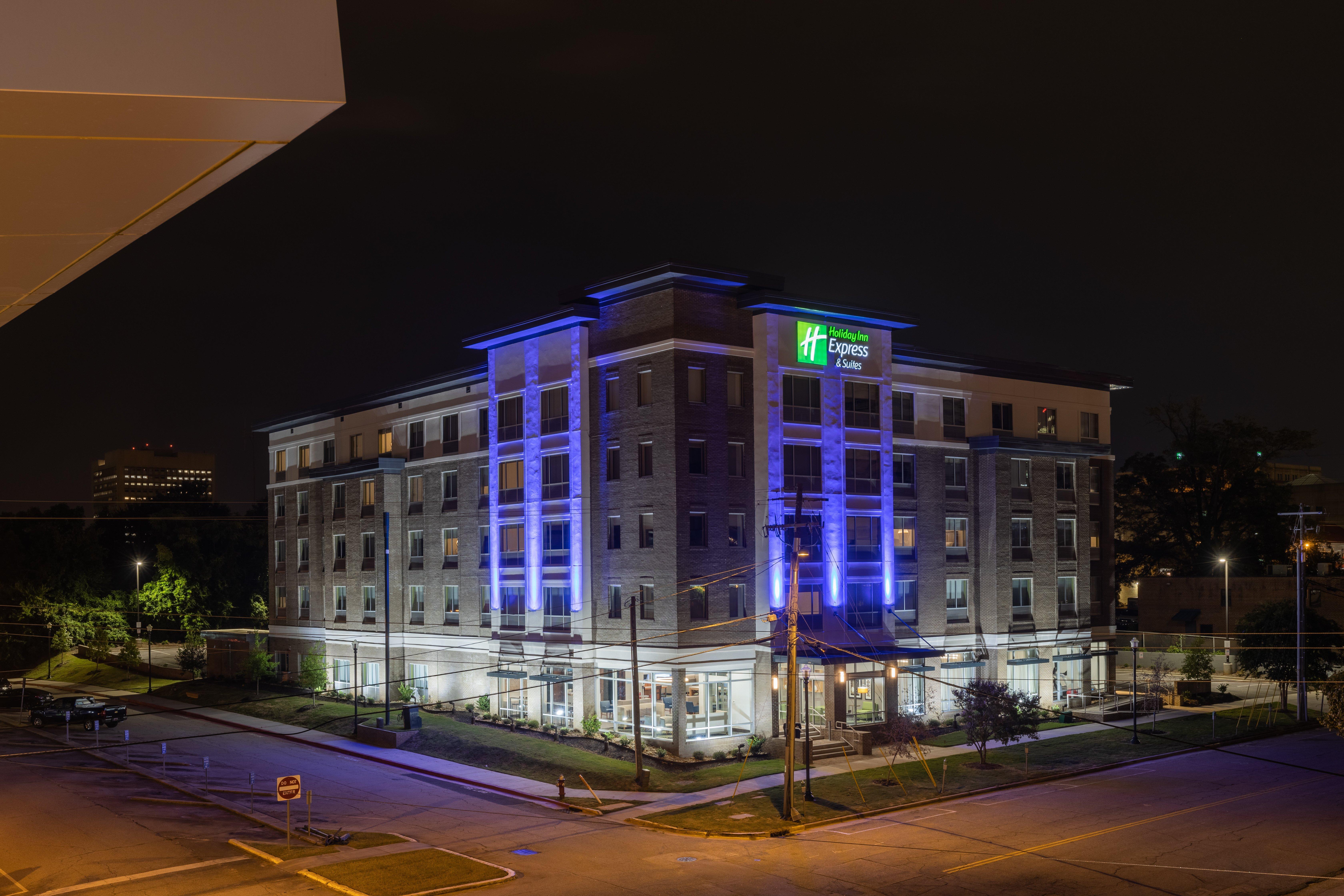 Holiday Inn Express & Suites Columbia Downtown The Vista By Ihg Exterior photo